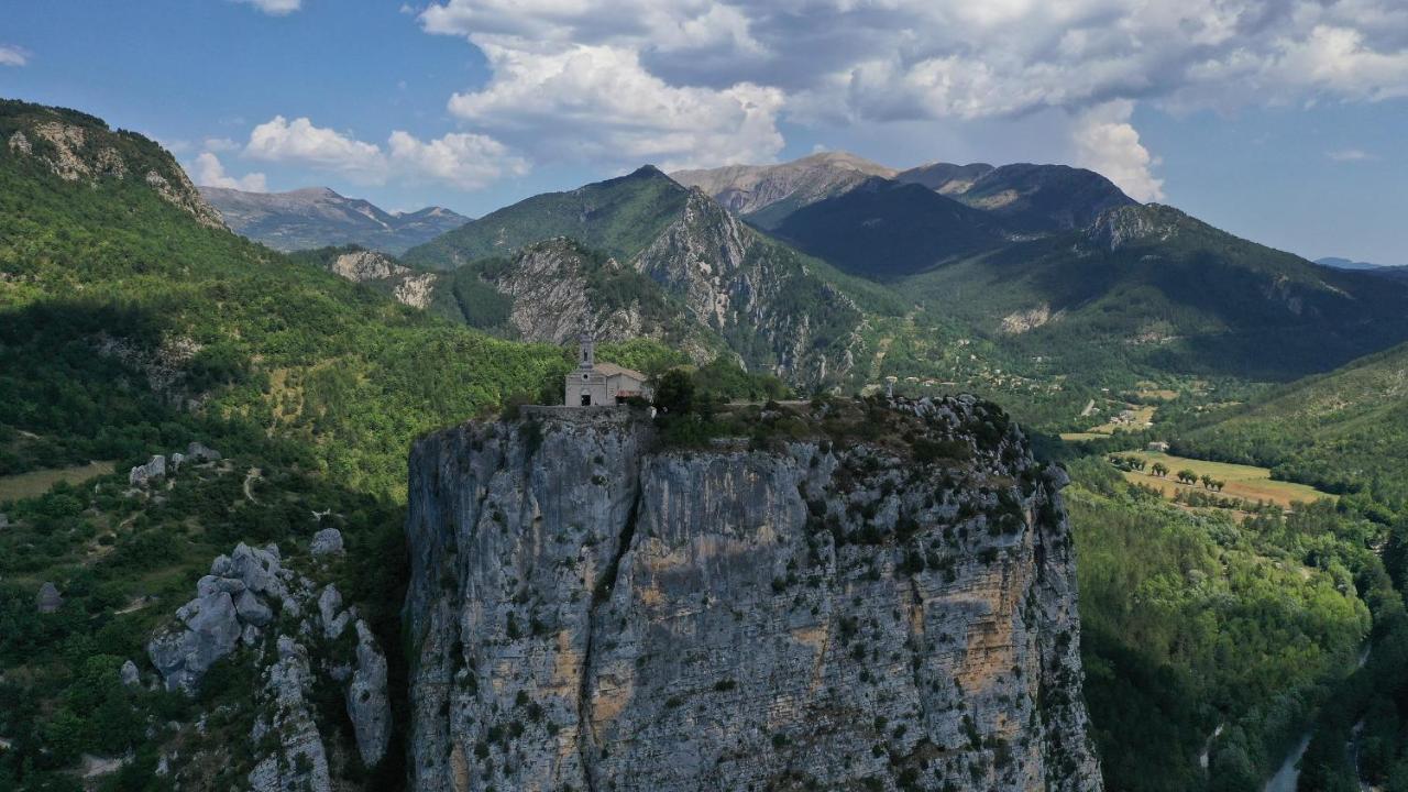 Camping Panoramique Du Verdon Castellane Exterior photo