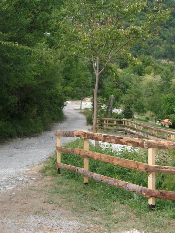 Camping Panoramique Du Verdon Castellane Exterior photo
